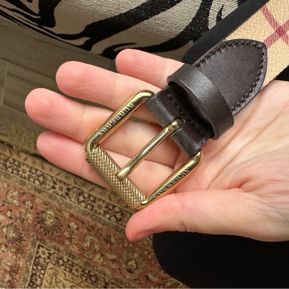 Burberry belt - Picture 5 of 5